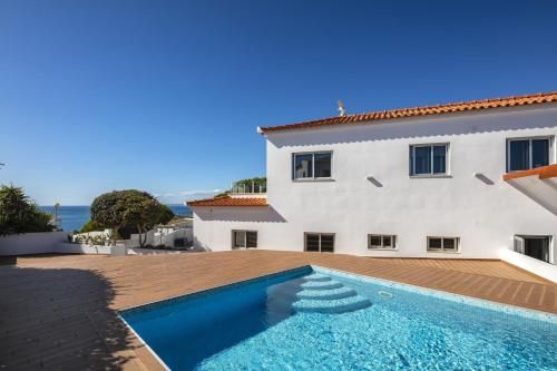 Casa Azenhaga - 100m from the beach - magnificent 3 bedroom villa sleeps 8 with amazing sea views