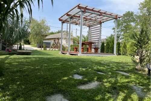 Outdoor Pictures 22