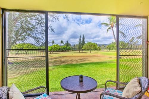 Turtle Bay Condo with Pool Access and Golf Course!