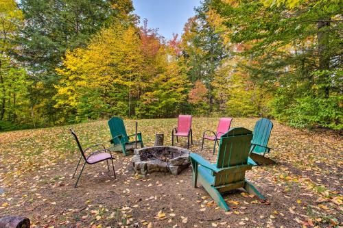 Large Gilford Home Less Than 3 Miles to Gunstock and Lake!
