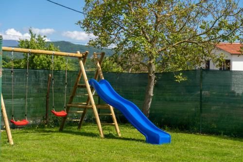 Outdoor Pictures 17