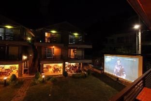 Outdoor Pictures 8