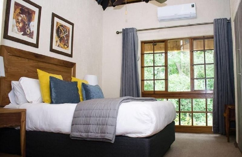 Inyamatane 227B Kruger Park Lodge