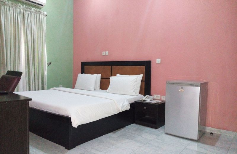 Eliata Hotel & Suites