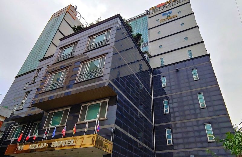 World Tourist Hotel