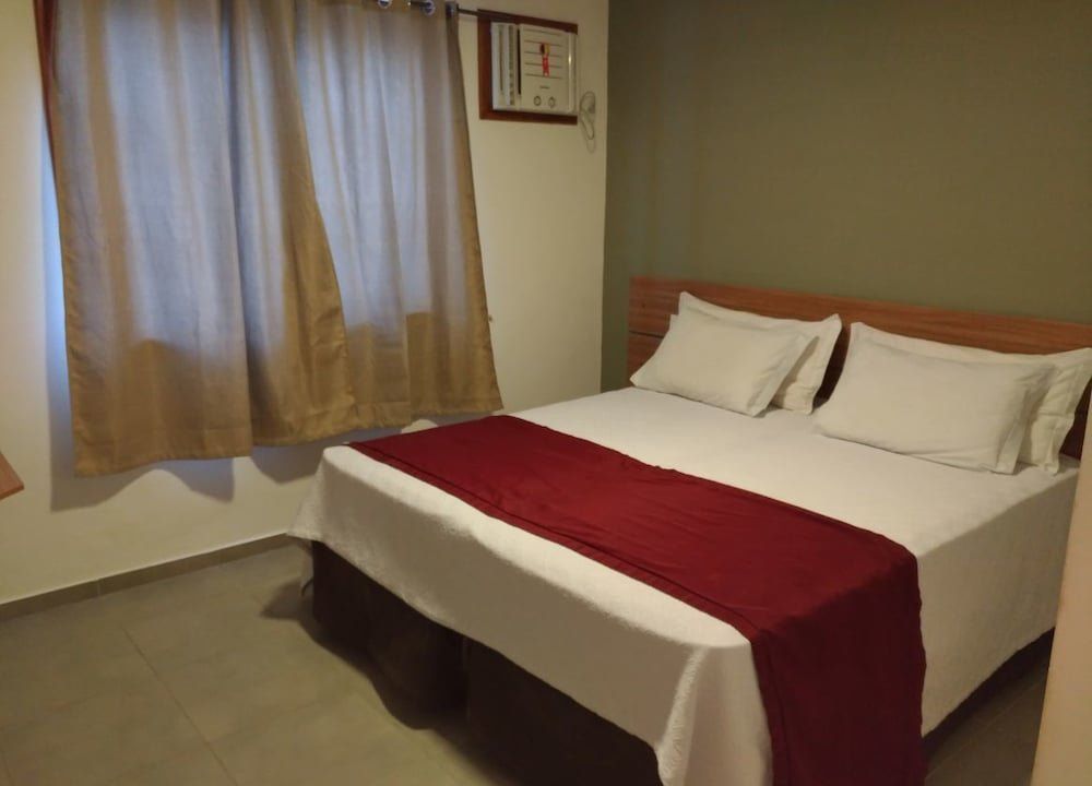 Itacuruçá Inn