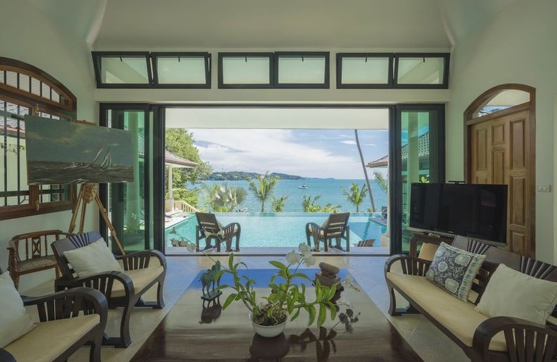 Luxury Beach Front Noble House Villa