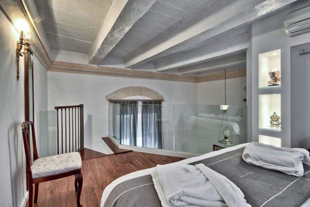 U Collection - a Luxury Collection Suites, Valletta