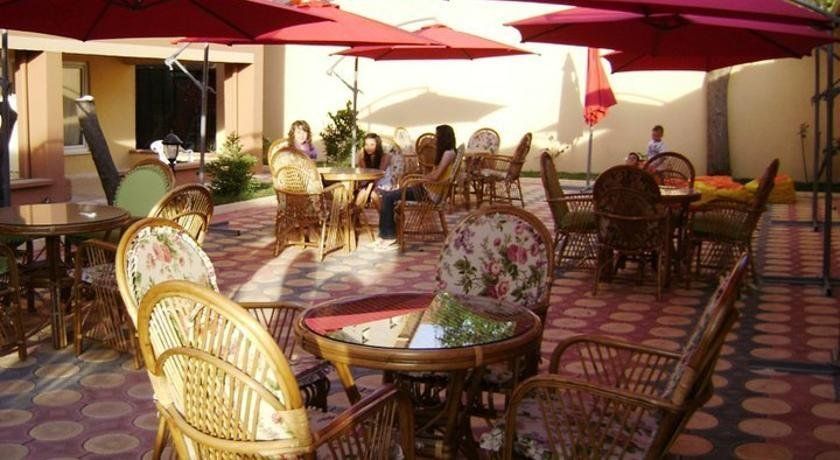 Outdoor Pictures 1