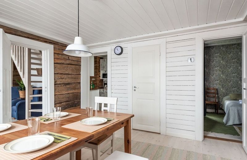 Pikisaari Guesthouse