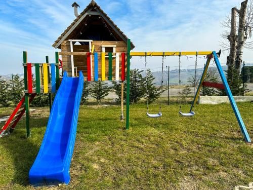 Outdoor Pictures 22
