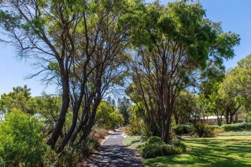 Outdoor Pictures 22