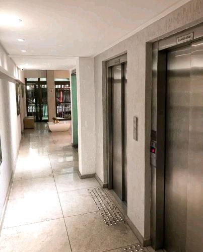 Flat 26º andar com vista para o mar- Próximo ao shopping e à praia