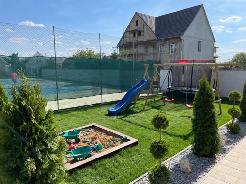 Outdoor Pictures 10