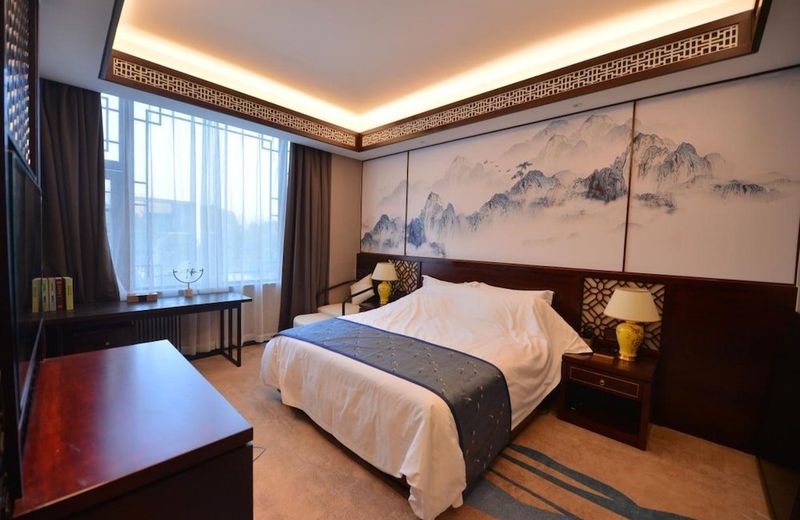 Jingcui Huanyi Hotel