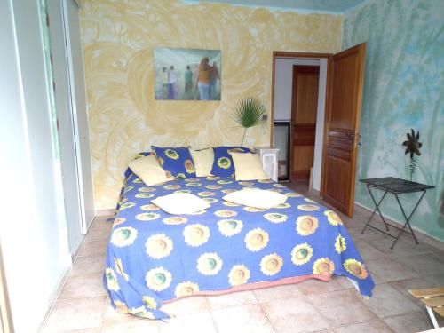 Villa de 4 chambres avec piscine privee jardin clos et wifi a Grillon