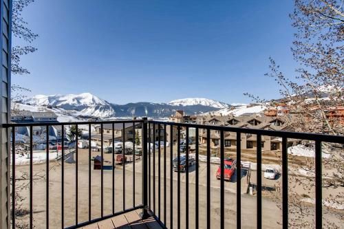 Outdoor Pictures 24