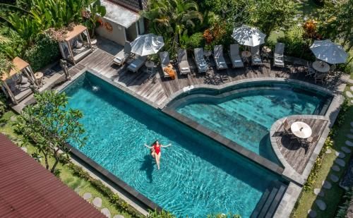Kailash Suites
