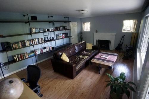 Large 1 Bedroom Apartment, Home Theater, Fireplace