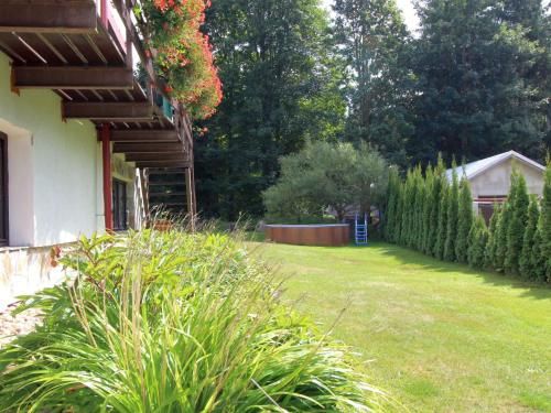 Outdoor Pictures 9
