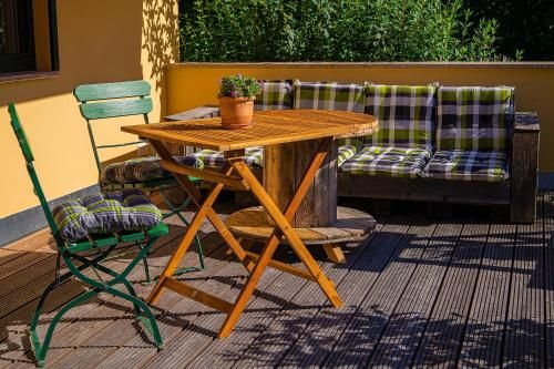 Outdoor Pictures 21