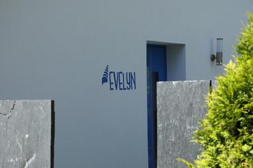 Outdoor Pictures 3