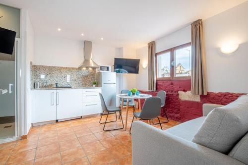 Apartamento 2 en la muralla romana junto a la Catedral