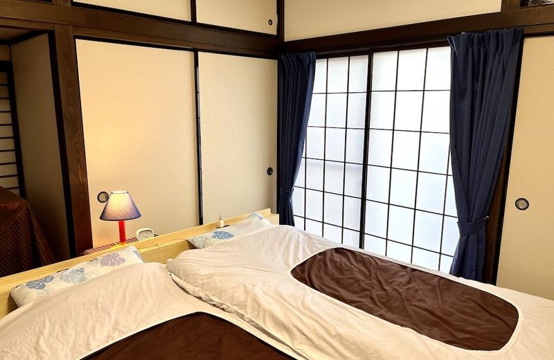 Mitsuba House