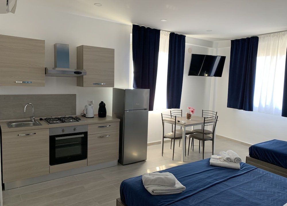 Naxos Laguna Beach