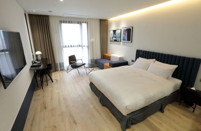 Orchid Hotel