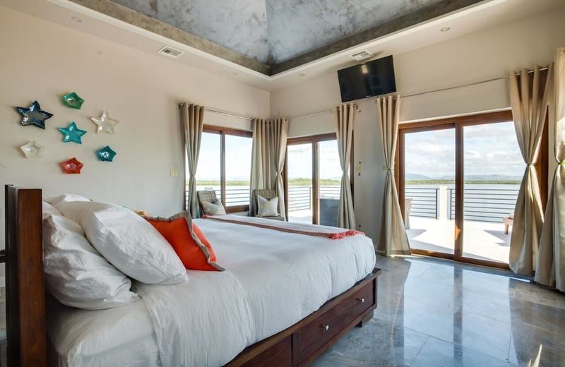 Villa Laguna Gecko