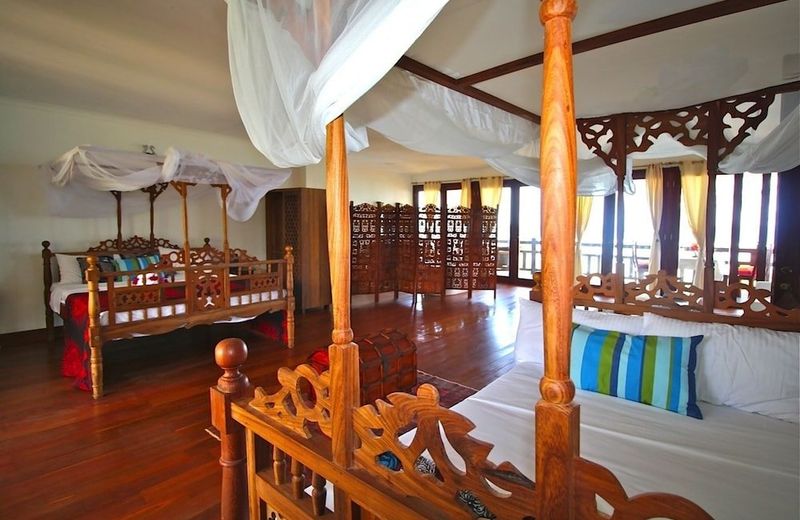 Villa Paradise ON THE Ocean