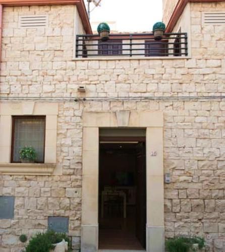 House with 2 bedrooms in Scicli with terrace and WiFi 10 km from the beach