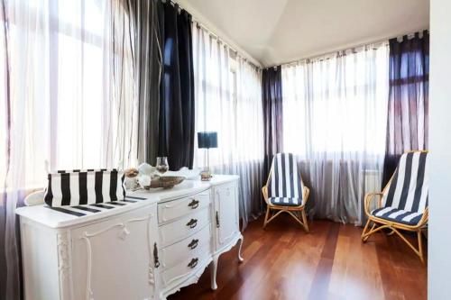 House with 2 bedrooms in Moledo with wonderful sea view terrace and WiFi