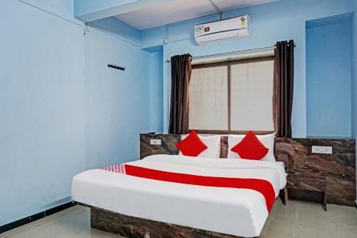 OYO 87019 Hotel Way Point