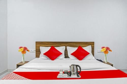 OYO 90450 Hotel Weekend Rooms