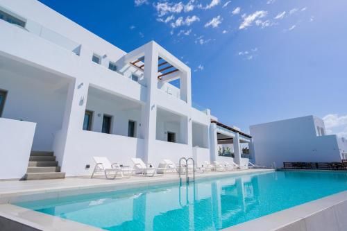 Kouros Resort