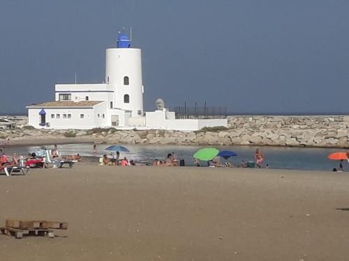 Duquesa Fairways 82, a spacious apartment with fabulous views and facilities