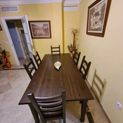 3 bedroom apartment with pool & parking, close to sea and golf