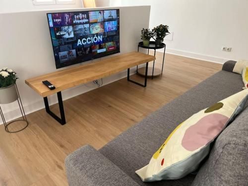 Spacious Loft, Parking Free M