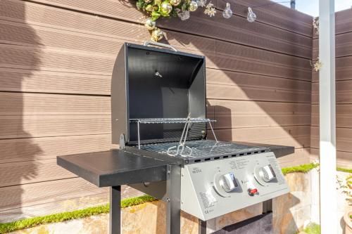 Outdoor Pictures 11