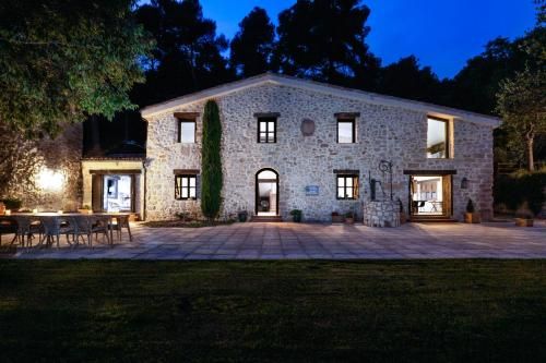 Masia Ventanell Luxury villa in Penedes