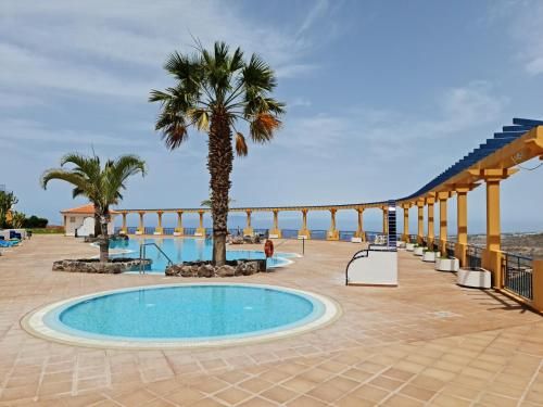 NEW Sunny 2 Bedroom Apartment in Costa Adeje