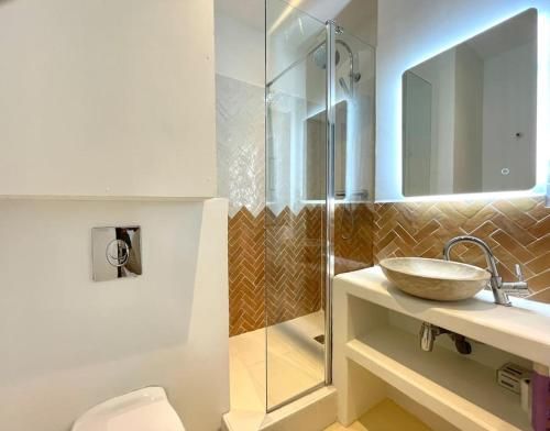 LaFrenchCasa Noailles