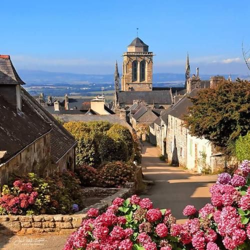 Bel appartement sur les hauteurs de Locronan