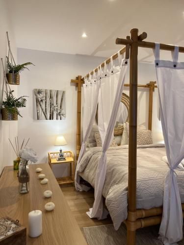 PARENTHESE LOVE : Bali Mon Amour - Suite Jacuzzi SPA - Proche Orly / Paris
