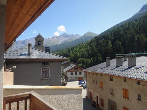 Appartement chaleureux avec wifi de 10 personnes à Val-Cenis