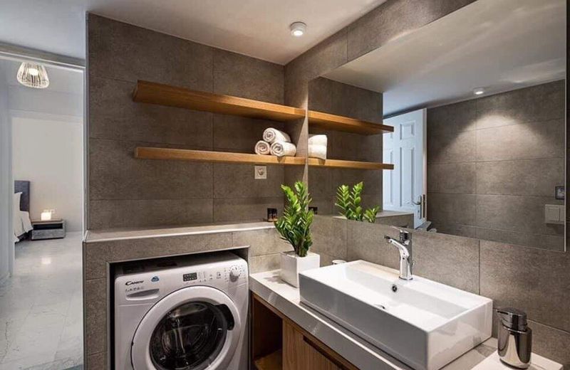 Sapphire Horizon Suites