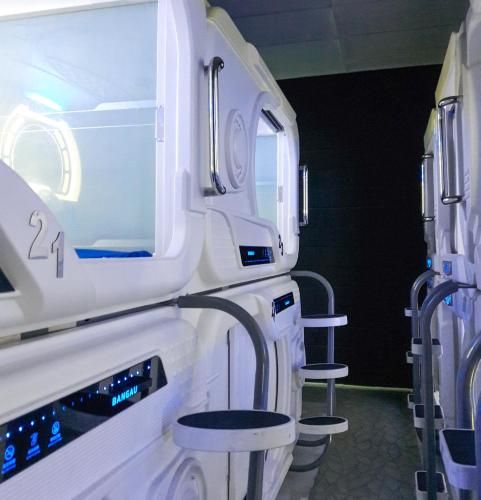 Bangau Capsule Hotel - Downtown KLIA