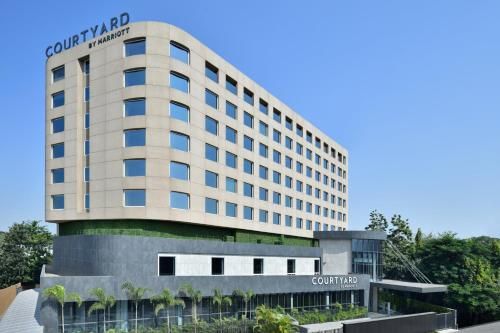 Courtyard by Marriott Nashik